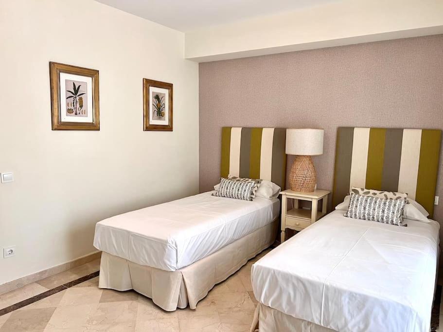 Apartment New Modern Townhouse Golden Mile