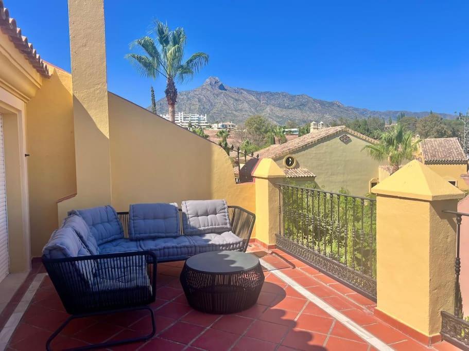 New Modern Townhouse Golden Mile Apartment Marbella