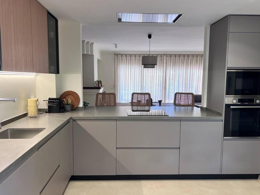 Apartment New Modern Townhouse Golden Mile Marbella