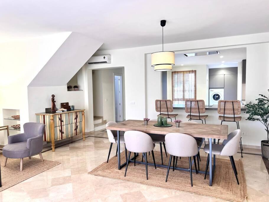 New Modern Townhouse Golden Mile Marbella